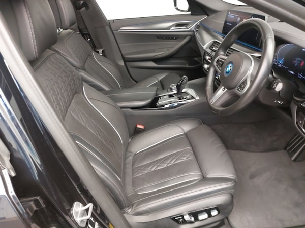 Used BMW 5 Series 2022 for sale - 76335432: Photo 6