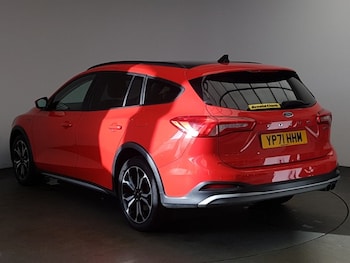 Used Ford Focus 2021 for sale - 77298921: Photo