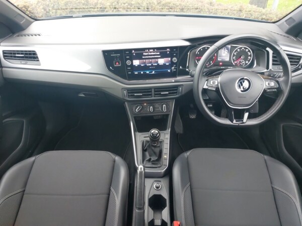 Used Volkswagen Polo 2021 for sale - 76269502: Photo 2