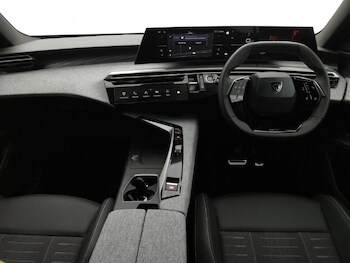 Used Peugeot 5008 2025 for sale - 77410616: Photo