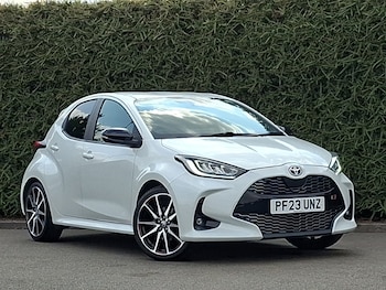 Used Toyota Yaris 2023 for sale - 79331981: Photo