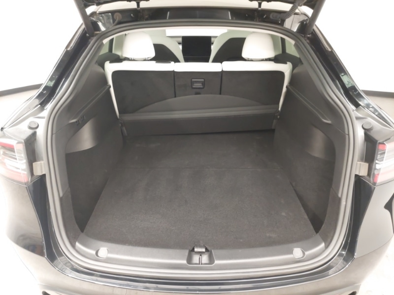 Used Tesla Model Y 2024 for sale - 77010941: Photo 8