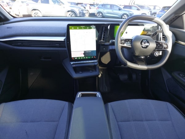 Used Renault Megane E Tech 2024 for sale - 76244056: Photo 2