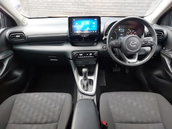 Used Mazda Mazda2 HYBRID 2024 for sale - 76983638: Photo