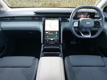 Used Ford Explorer 2025 for sale - 77004017: Photo