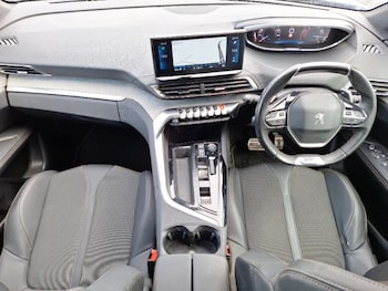 Used Peugeot 3008 2023 for sale - 77158312: Photo