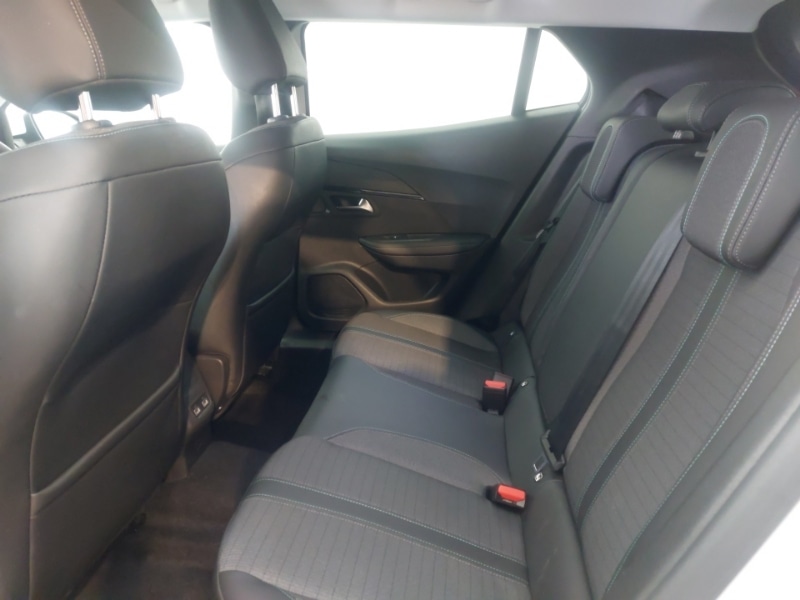 Used Peugeot 2008 2021 for sale - 76555870: Photo 6
