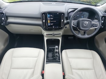 Used Volvo XC40 2021 for sale - 76456504: Photo