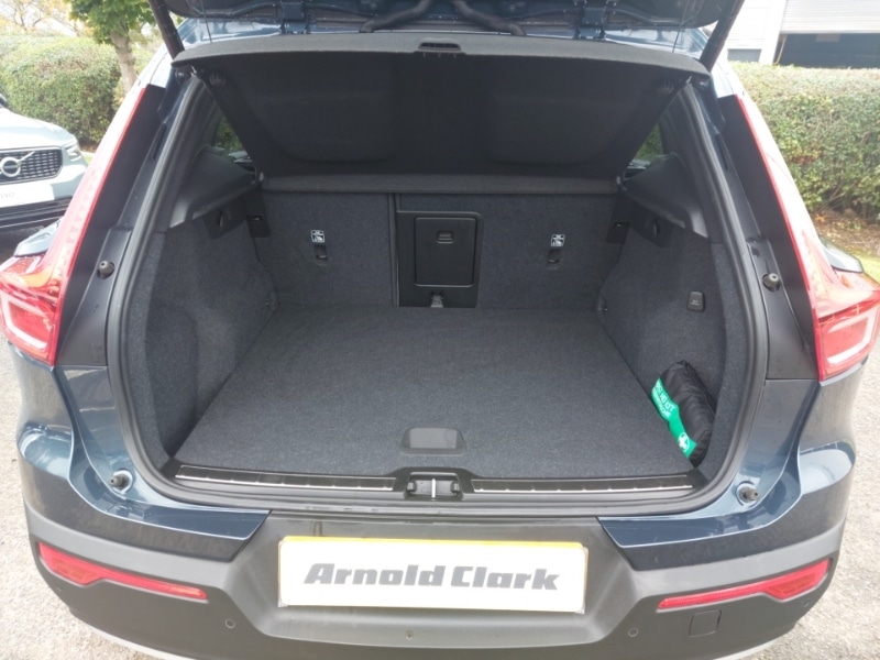 Used Volvo XC40 2021 for sale - 76456504: Photo 8