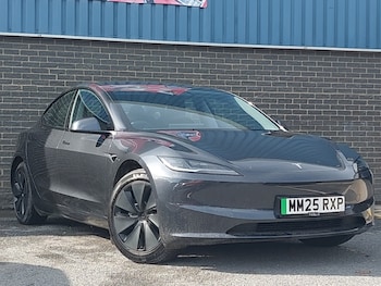 Tesla - Model 3