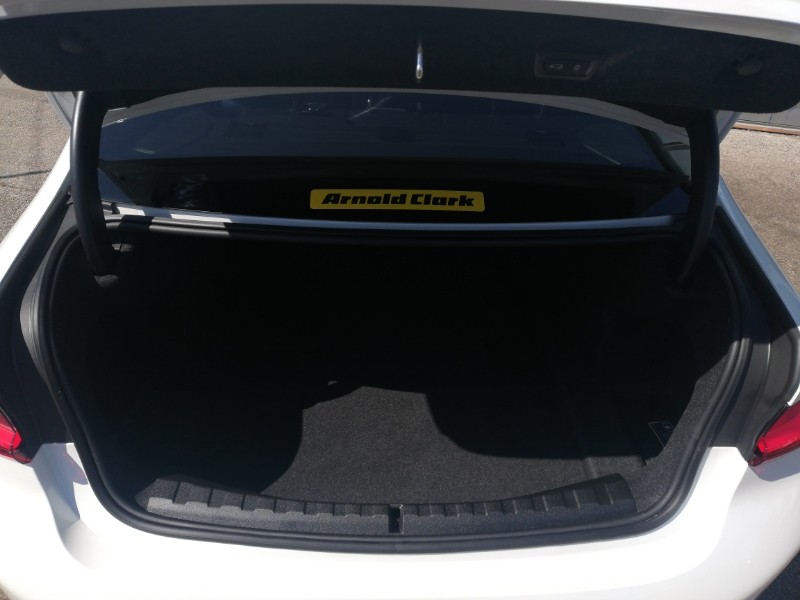 Used BMW 3 Series 2024 for sale - 76475609: Photo 8