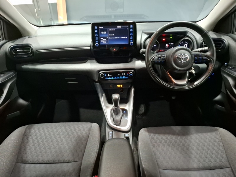 Used Toyota Yaris 2020 for sale - 76358534: Photo 2