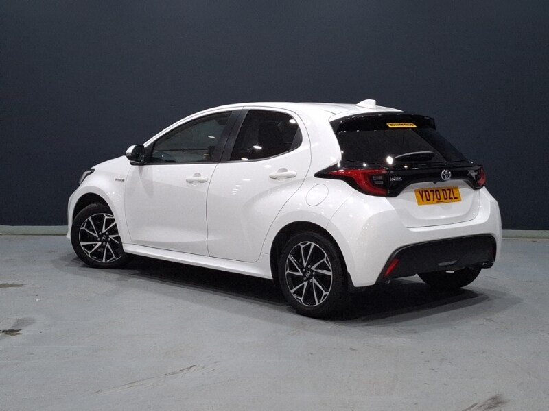 Used Toyota Yaris 2020 for sale - 76358534: Photo 3