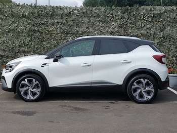 Used Renault Captur 2022 for sale - 76446213: Photo