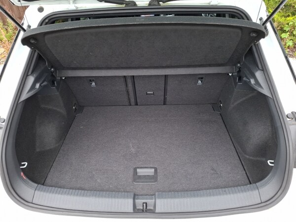 Used Volkswagen T-Roc 2023 for sale - 76150336: Photo 8