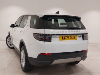 Used Land Rover Discovery Sport 2021 for sale - 79492592: Photo
