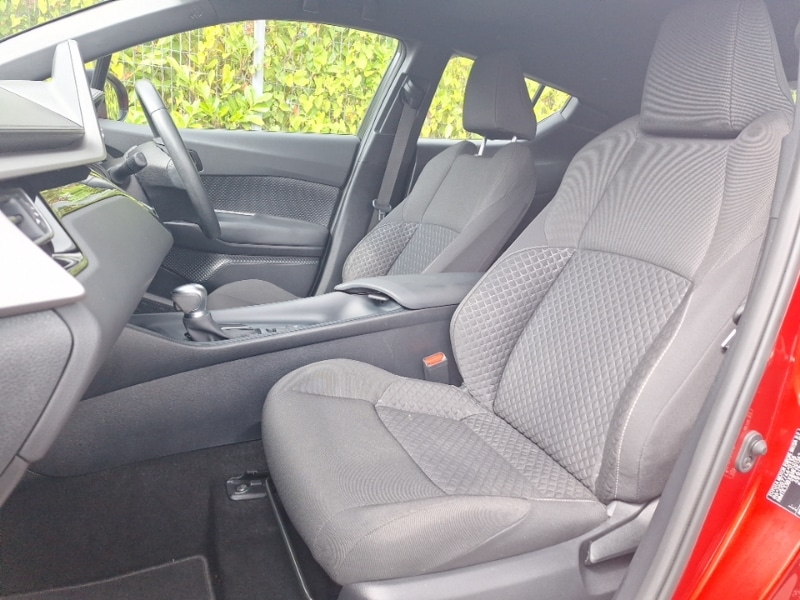 Used Toyota C-HR 2022 for sale - 76639894: Photo 5