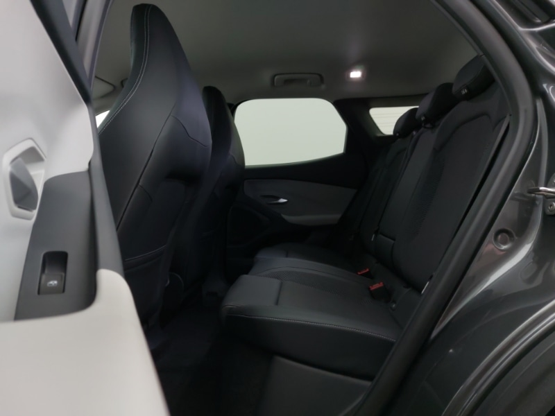 Used Ford Explorer 2025 for sale - 77043891: Photo 6