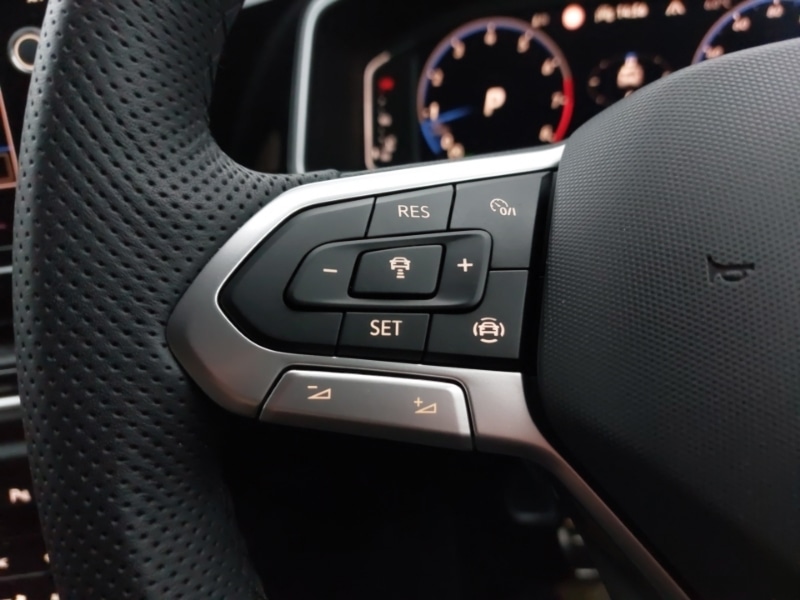 Used Volkswagen T-Roc 2025 for sale - 77055452: Photo 12