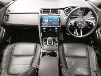 Used Jaguar E-Pace 2021 for sale - 76928639: Photo