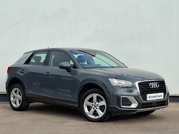 Audi - Q2