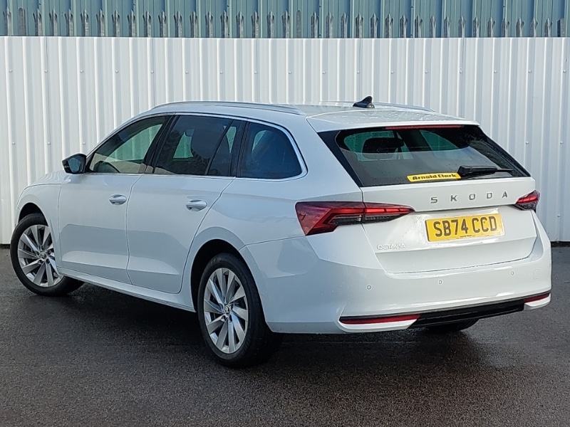 Used Skoda Octavia 2024 for sale - 77985377: Photo 3