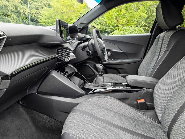 Used Peugeot 2008 2025 for sale - 76301391: Photo 5