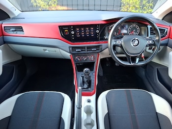 Used Volkswagen Polo 2020 for sale - 77518643: Photo