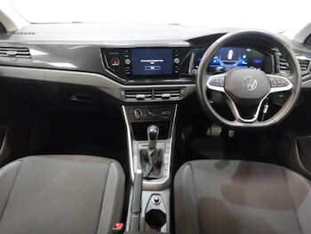 Used Volkswagen Polo 2024 for sale - 78510035: Photo