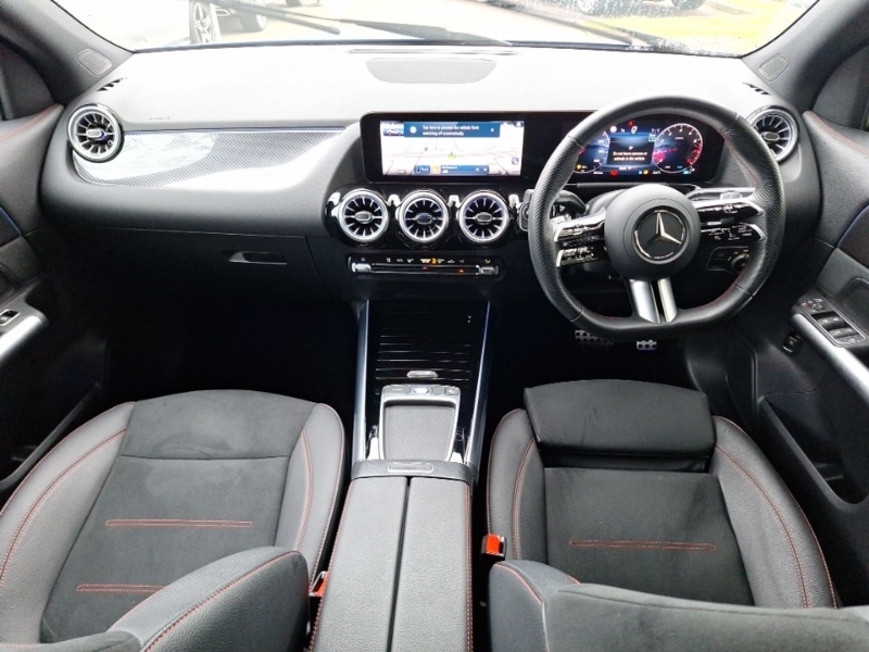 Used Mercedes-Benz GLA 2024 for sale - 76610357: Photo 2