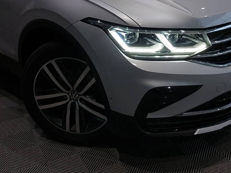 Used Volkswagen Tiguan 2020 for sale - 76537398: Photo 9