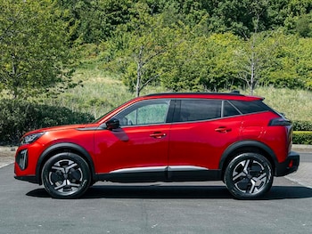 Used Peugeot 2008 2025 for sale - 76411103: Photo