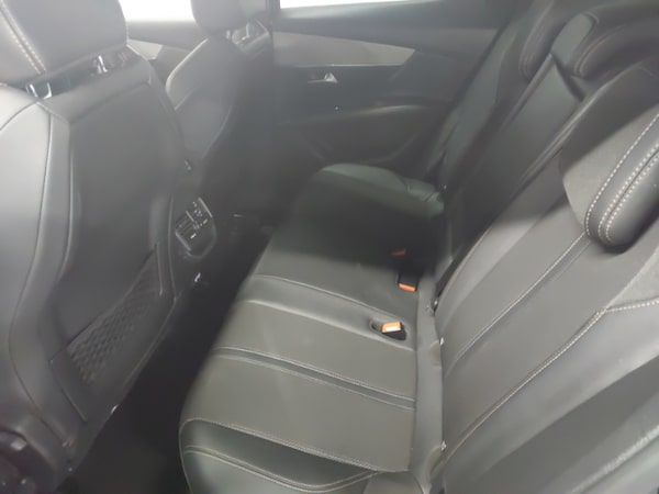 Used Peugeot 3008 2022 for sale - 76325101: Photo 6
