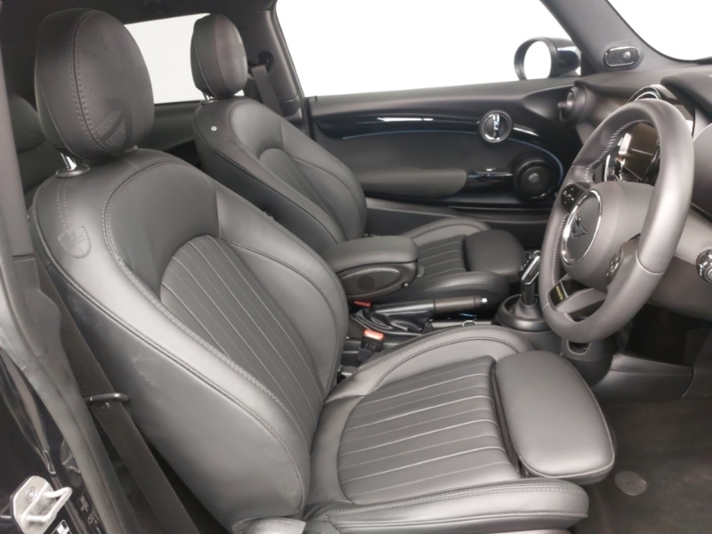 Used MINI Hatch 2023 for sale - 77876959: Photo 6