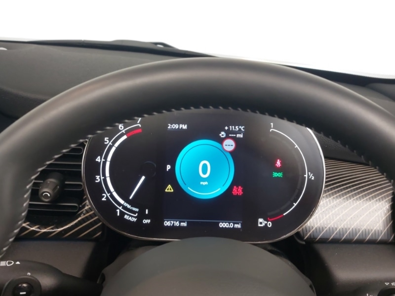 Used MINI Hatch 2023 for sale - 77876959: Photo 8