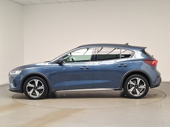 Used Ford Focus 2022 for sale - 79112860: Photo
