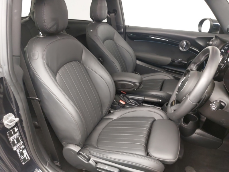 Used MINI Cooper 2023 for sale - 77955787: Photo 11