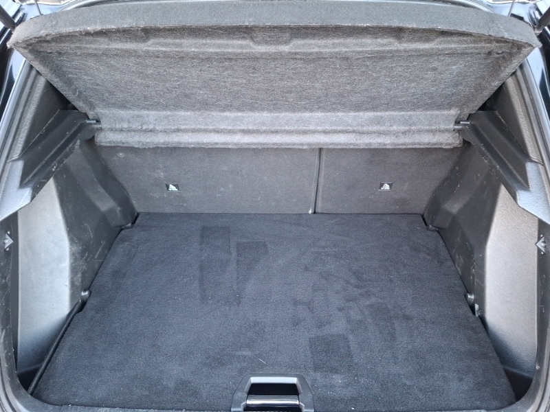 Used Peugeot 2008 2023 for sale - 76375187: Photo 8