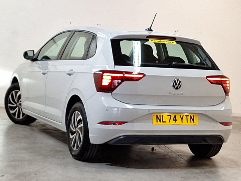 Used Volkswagen Polo 2024 for sale - 76700267: Photo 3
