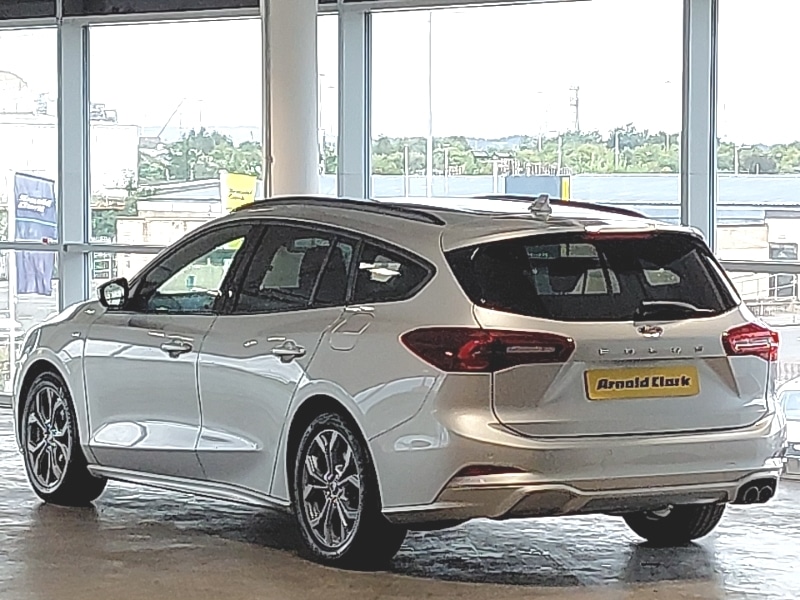 Used Ford Focus 2023 for sale - 76770691: Photo 3