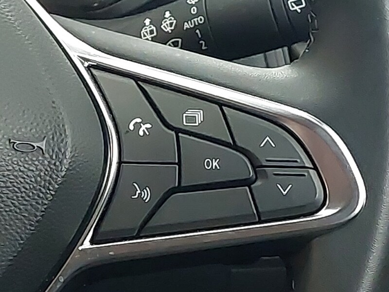 Used Renault Captur 2024 for sale - 78211784: Photo 11