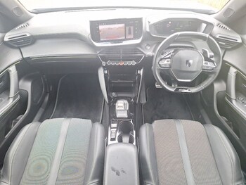 Used Peugeot 2008 2023 for sale - 77365744: Photo