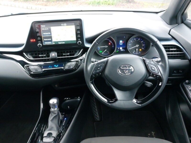 Used Toyota C-HR 2020 for sale - 77569546: Photo 7