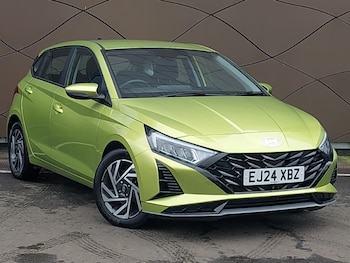Used Hyundai i20 2024 for sale - 76129674: Photo