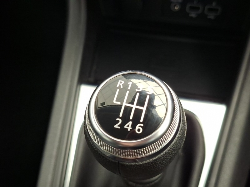 Used Renault Captur 2023 for sale - 78080144: Photo 12