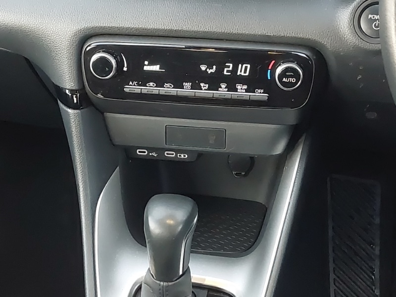 Used Mazda Mazda2 HYBRID 2024 for sale - 77923992: Photo 11