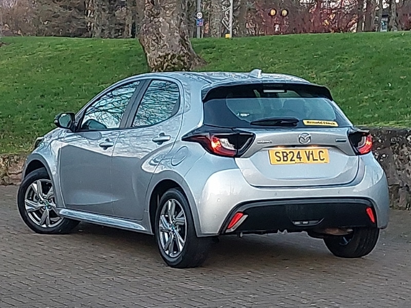 Used Mazda Mazda2 HYBRID 2024 for sale - 77923992: Photo 3