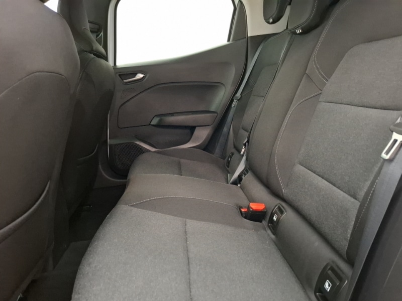 Used Renault Clio 2021 for sale - 76407870: Photo 6