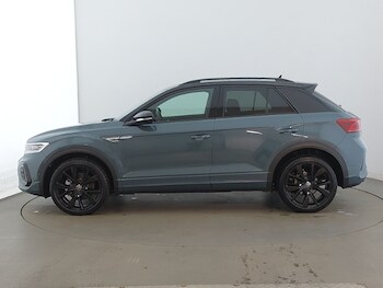 Used Volkswagen T-Roc 2025 for sale - 77596950: Photo