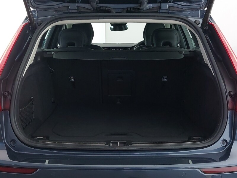 Used Volvo V60 2025 for sale - 77817390: Photo 8